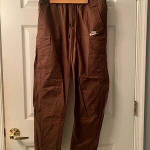Nike Men's Chocolate Cargo Pants